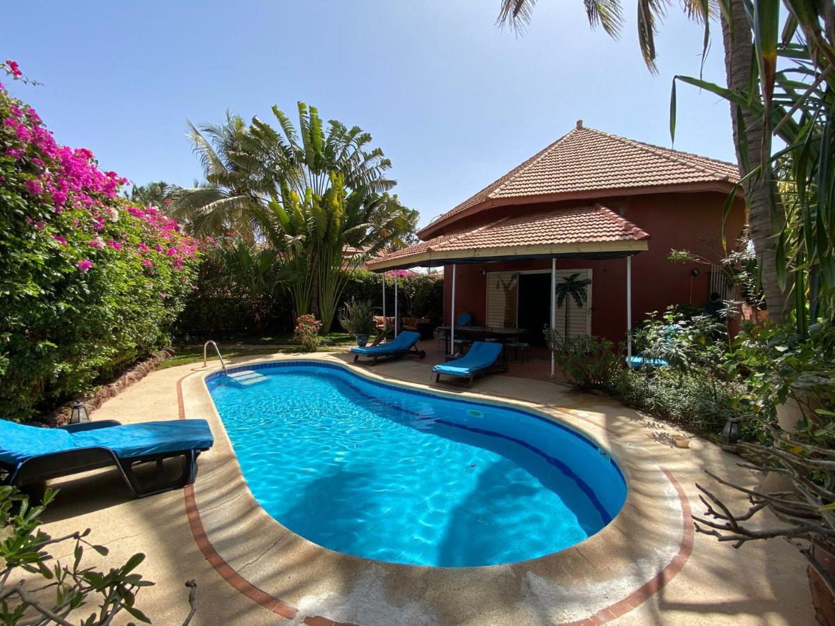 Villa met privé zwembad in Résidence Safari Village Saly Portudal Buitenkant foto