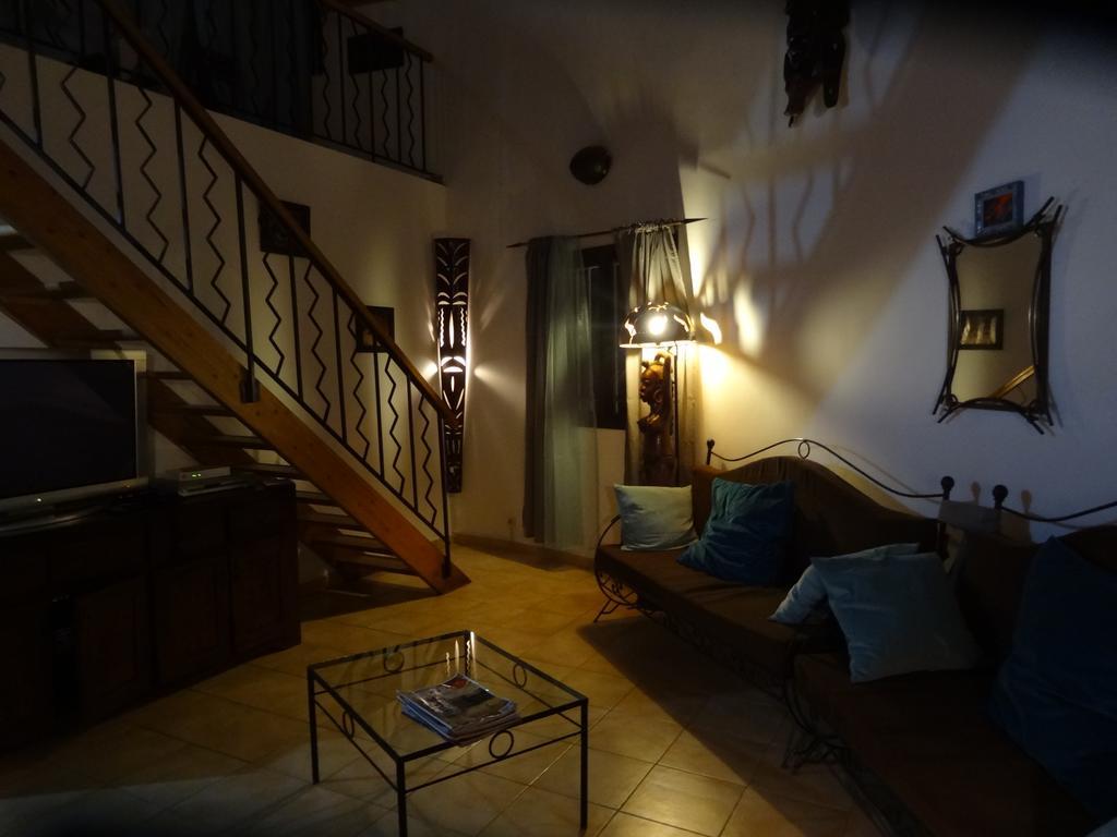 Villa met privé zwembad in Résidence Safari Village Saly Portudal Buitenkant foto